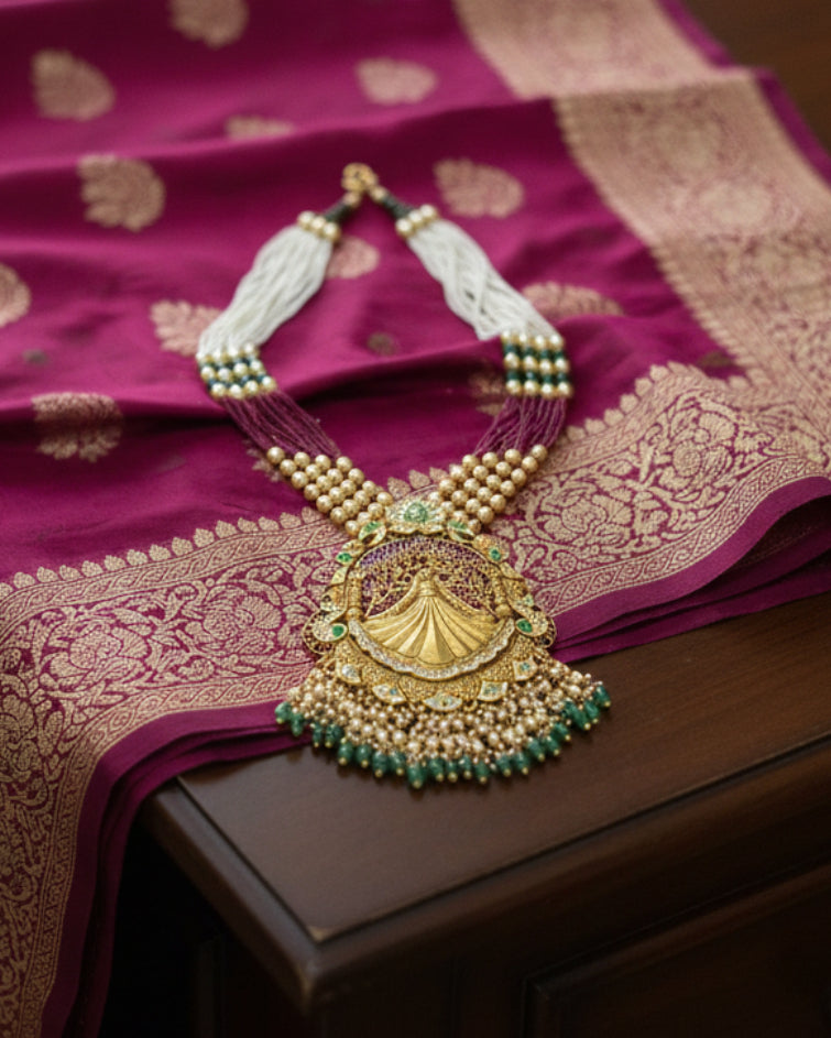 22kt Gold Temple Fairy Necklace Set
