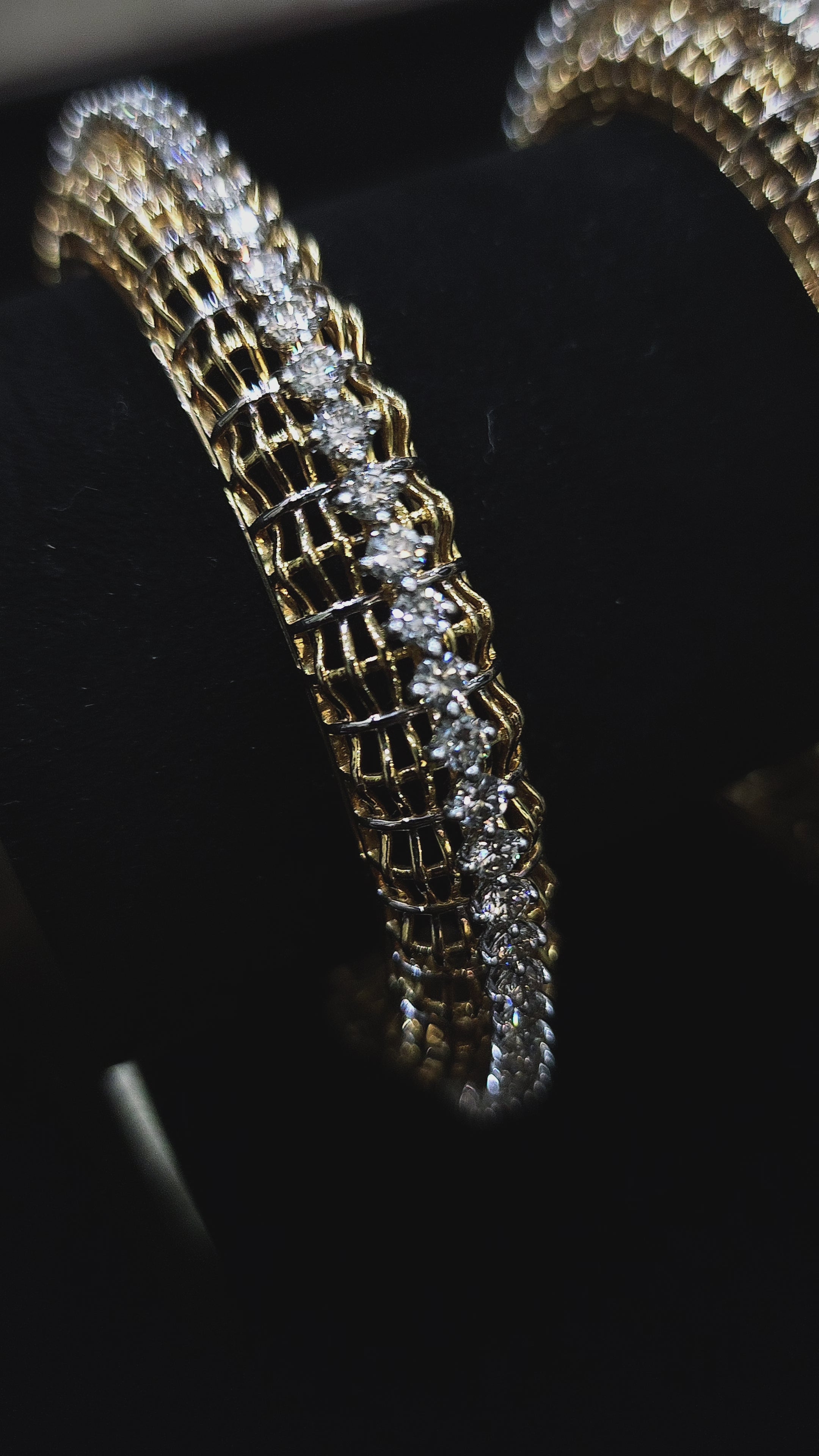 Regal Trellis Bangles