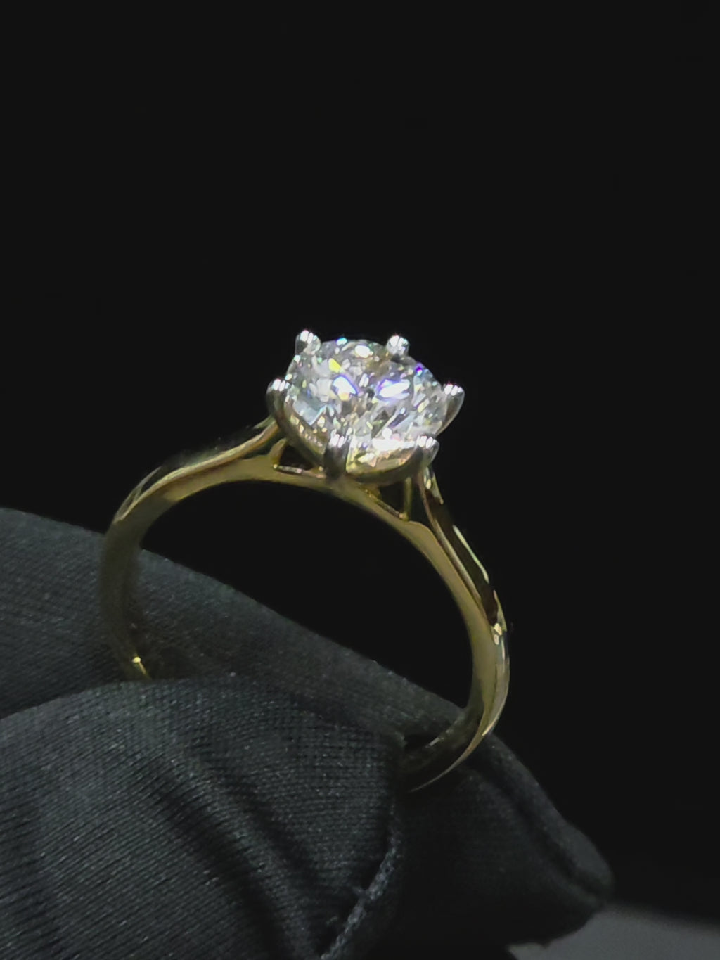 The Lumina Ring