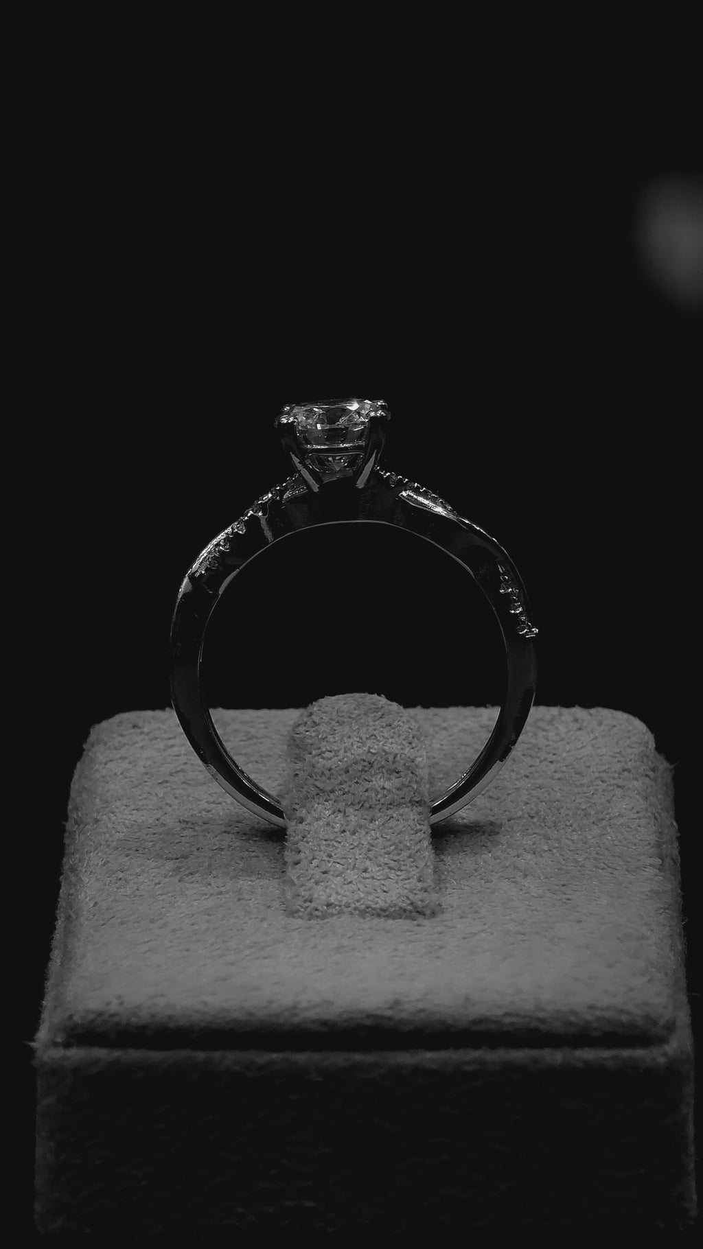 Infinity Twist Solitaire Diamond Ring